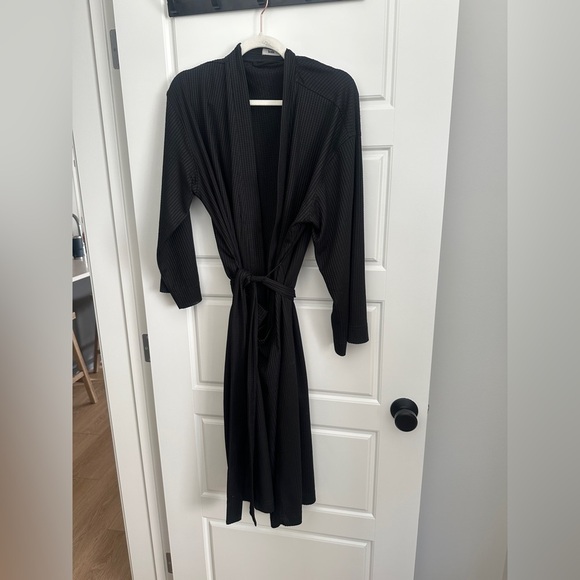 Knix Black Waffle Robe - Picture 1 of 4
